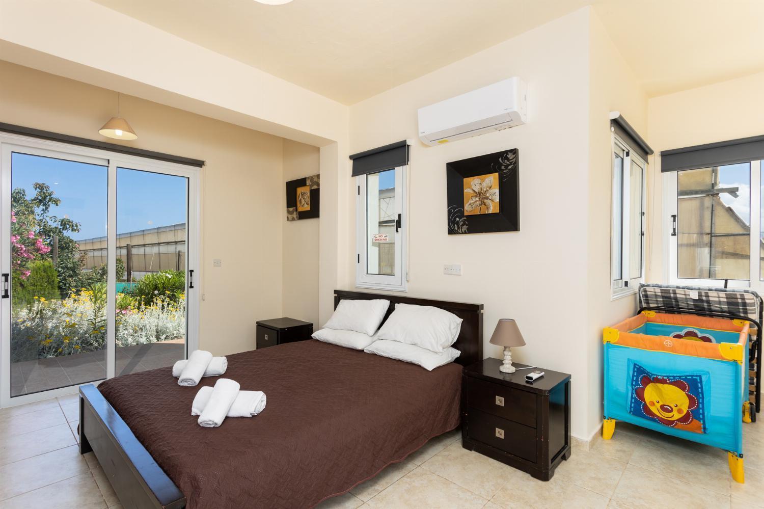 Villa Kleopatra Paphos Eksteriør billede